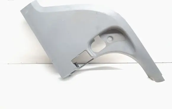 Foot area side trim