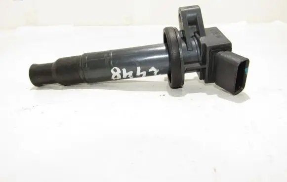 Toyota Corolla E120 E130 High voltage ignition coil 9008019019