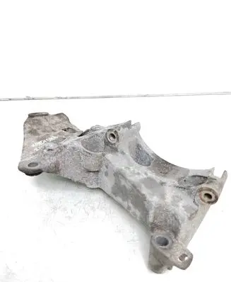 Mercedes-Benz Citan W415 A/C compressor mount bracket 8200669494