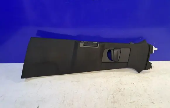 Volvo XC90 (B) pillar trim (bottom) 31651537 32244261