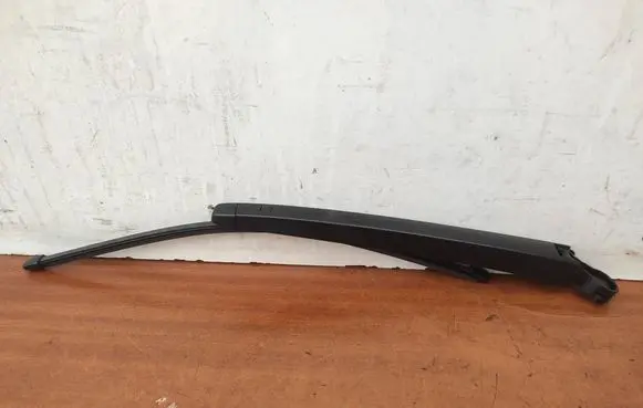Skoda Rapid (NH) Rear wiper blade arm 