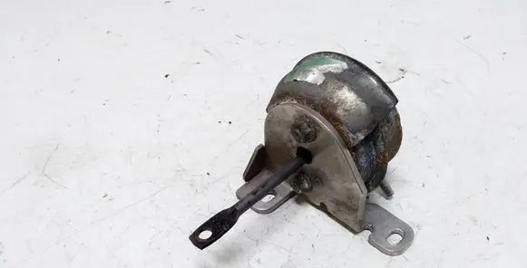 Toyota Yaris Turbo system vacuum part 