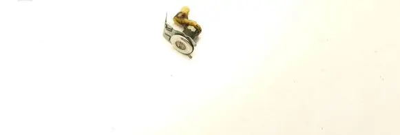 Dacia Lodgy Front door lock (next to the handle) 