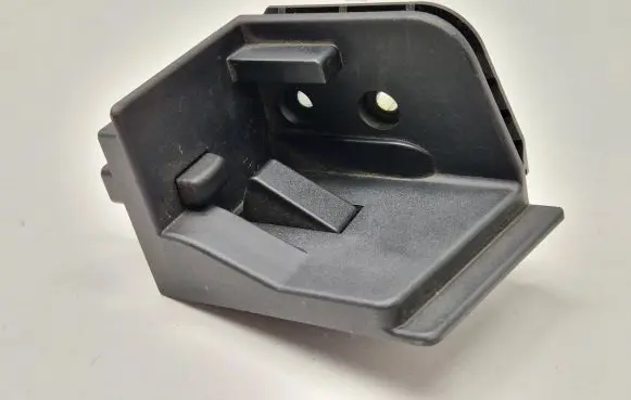 BMW X3 G01 Parcel shelf load cover mount bracket 7396581