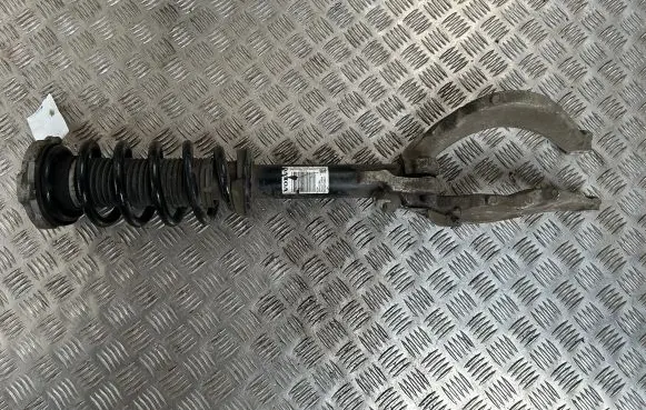 Front shock absorber with coil spring