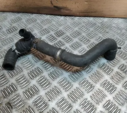 Mercedes-Benz C W205 Engine coolant pipe/hose A2742000300ZGS001 A2742000300