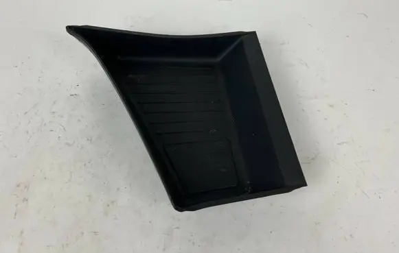 Audi Q7 4M Glove box central console 4M1863383