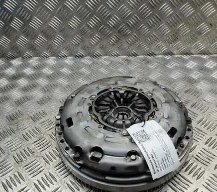 Mazda 3 Clutch set kit PE4116410Z01 PY1216460