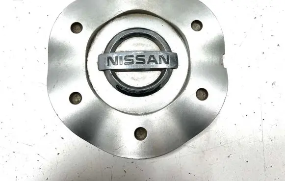 Nissan Murano Z50 Original wheel cap 40315CA100