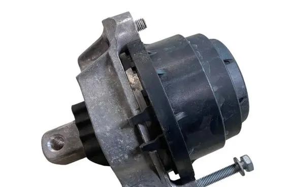 BMW 8 G14 Engine mount bracket 6864828