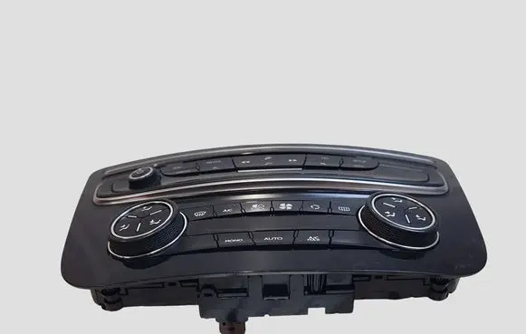 Peugeot 508 Climate control unit