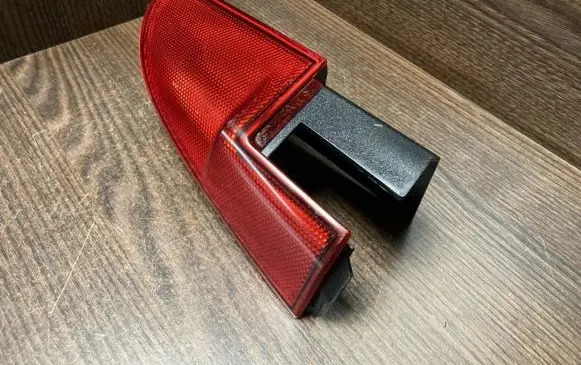 Rear tail light reflector