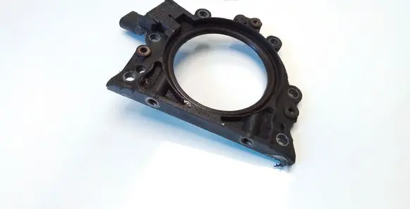 Volkswagen Touran I Crankshaft position sensor 038103173A