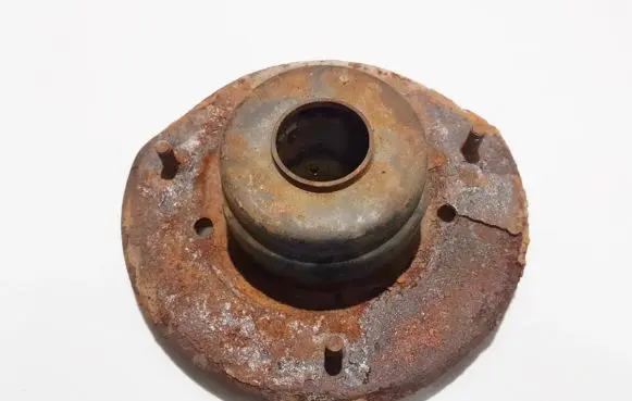 Chrysler Voyager Coil spring mount 