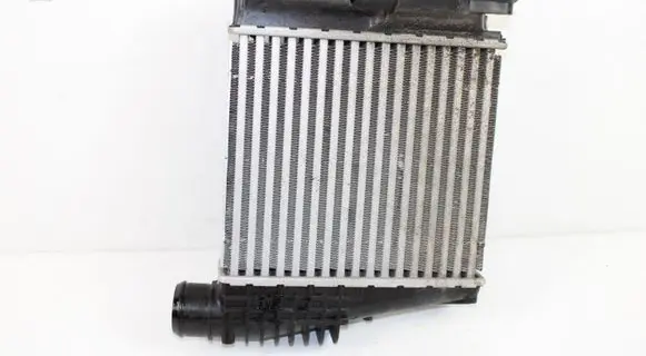 Opel Grandland X Intercooler radiator 9675627980