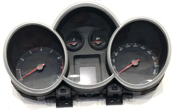 Chevrolet Cruze II Speedometer (instrument cluster) 95472850