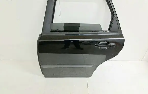 Volvo V50 Rear door 