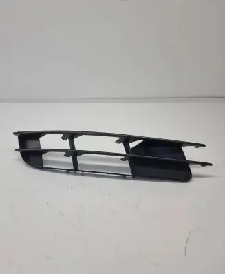 Audi Q7 4L Front bumper lower grill 4L0807682
