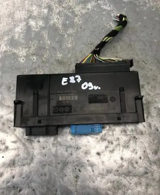 BMW 1 E81 E87 Central body control module 9187539