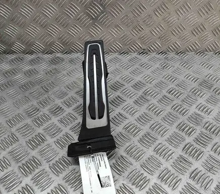 BMW X5 G05 Accelerator throttle pedal 6889820