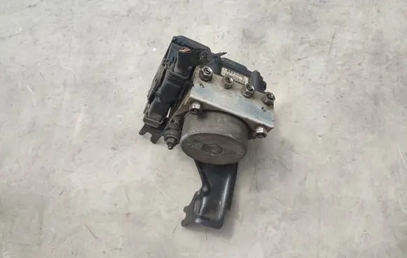 Nissan Micra ABS Pump 47660BC60A 0265231841