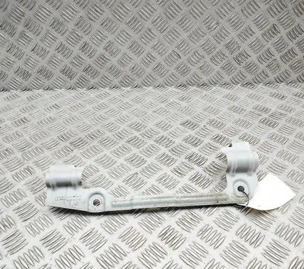Audi RS6 C8 Fender mounting bracket 4K0821167