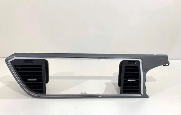Seat Ateca Dashboard side air vent grill/cover trim 576820951