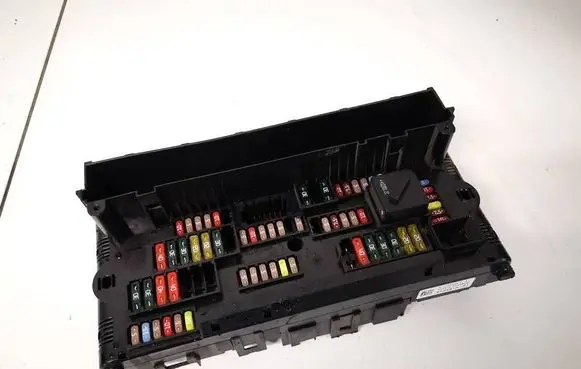 BMW 5 F10 F11 Fuse box set 925281501