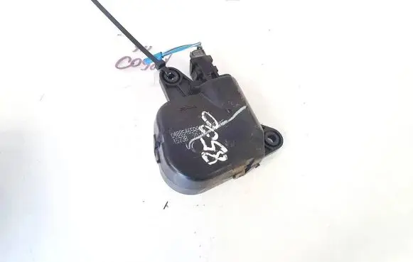 Chrysler Pacifica Air flap motor/actuator 04885465aa