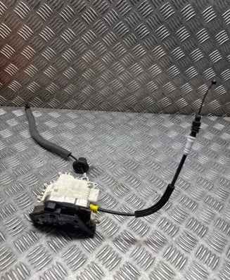 Audi A6 S6 C7 4G Front door lock 8J1837016D
