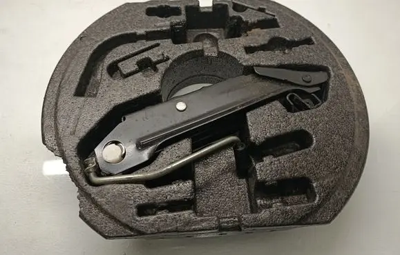 Seat Leon (1P) Tool set 5P0012115C