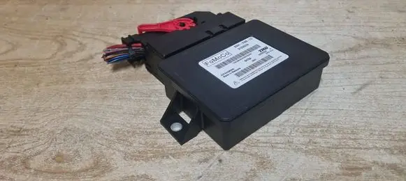 Volvo XC60 Hand brake control module 6G912598CD 31334228