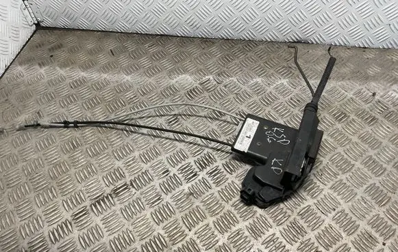KIA Sportage Front door lock