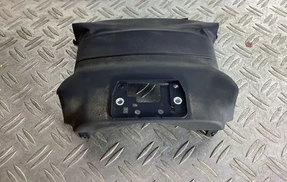Steering wheel column trim