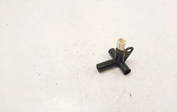 Lexus CT 200H Coolant temperature sensor 8942947010