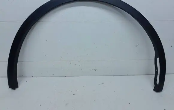 Tesla Model Y Front arch trim 165869600A 165869200A