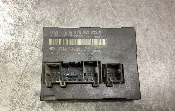Audi A3 S3 8P Comfort/convenience module 8P0959433B 5DK00858345