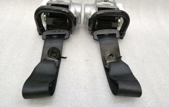 BMW X4 G02 Rear seatbelt 7469998 7469997