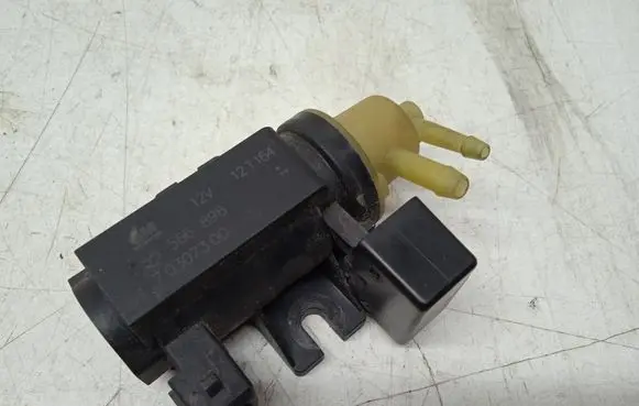 Opel Mokka Turbo solenoid valve 55566898