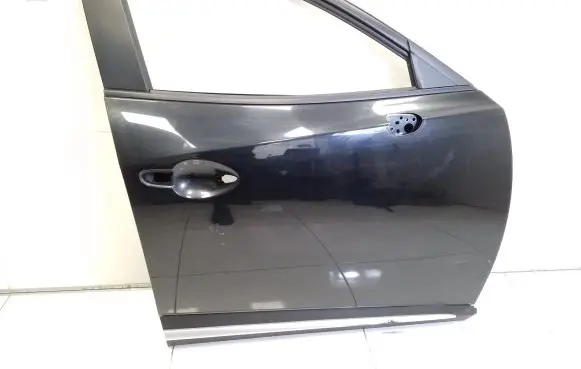 Mazda CX-3 Front door