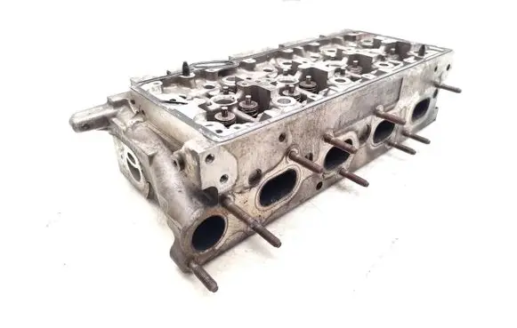 Volkswagen Golf VII Engine head 04L103373E