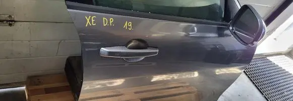 Jaguar XE Front door GX803X