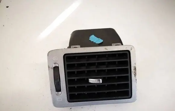 Peugeot 307 Dash center air vent grill 9634499077