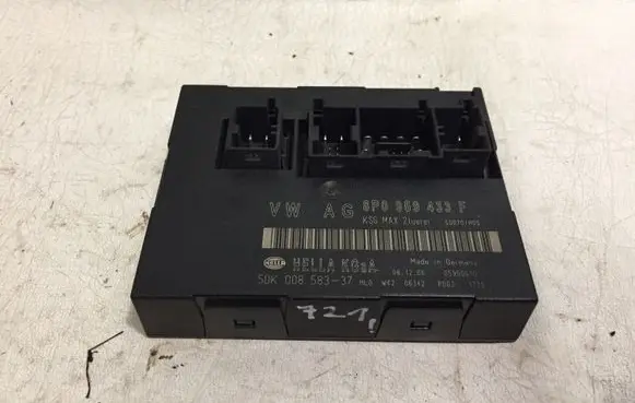 Audi A3 S3 A3 Sportback 8P Comfort/convenience module 8P0959433F