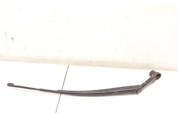 Mazda CX-7 Front wiper blade arm 
