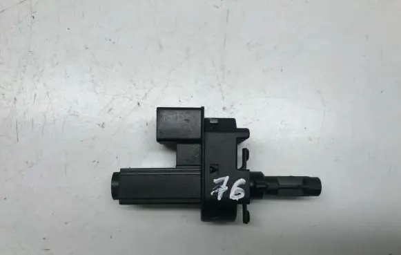 Ford Focus C-MAX Brake pedal sensor switch 4M5T7C534AA