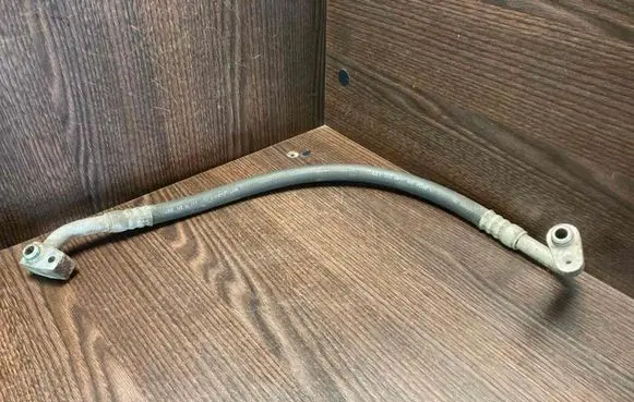 Iveco Daily 35 - 40.10 Air conditioning (A/C) pipe/hose 504127977