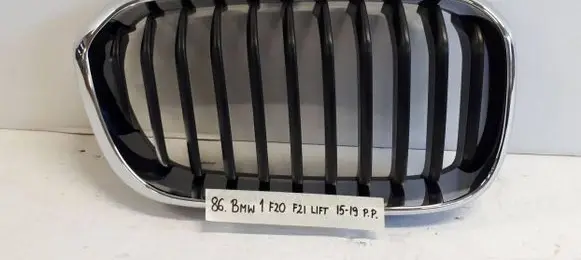 BMW 1 F20 F21 Front grill 7371748