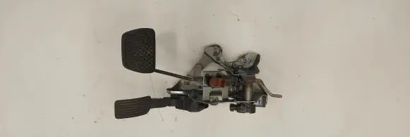 Nissan Leaf II (ZE1) Pedal assembly 