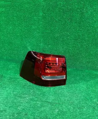Volkswagen Sharan Tailgate rear/tail lights 7N0945207 29012015 VV42GP